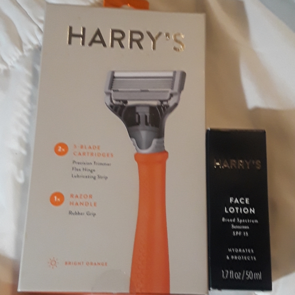 Harrys razor and lotion